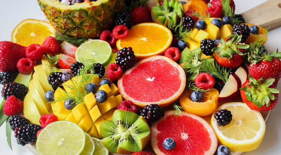 Диета на сезонных фруктах: когда и что есть, чтобы похудеть