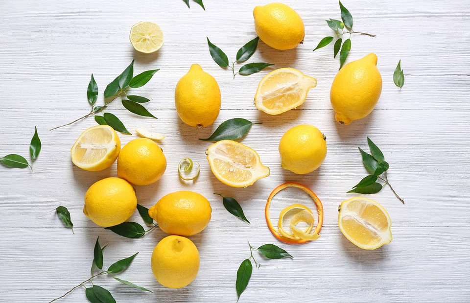 Для укрепления иммунитета и не только: польза чая с имбирем и лимоном (объясняет диетолог)