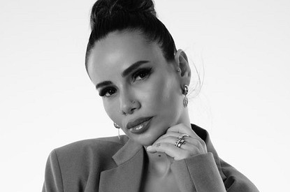 Айза после развода со вторым мужем вернула себе фамилию Гуфа (а не свою девичью)