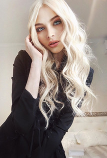Алена Шишкова вновь стала блондинкой (так лучше)