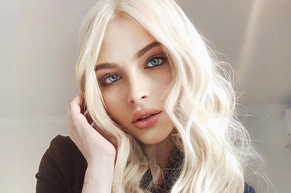 Алена Шишкова вновь стала блондинкой (так лучше)