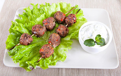 Мясные шарики с мятой