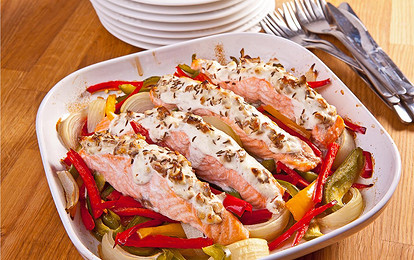 Лосось с овощами