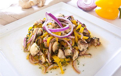 Грибной салат в маринаде