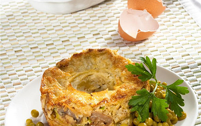 Омлет с луком-пореем и грибами