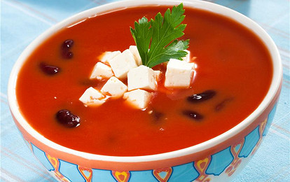 Томатный суп с фасолью