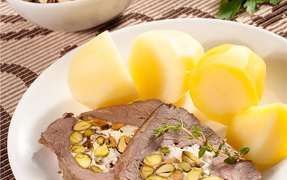 Телятина с сырной начинкой