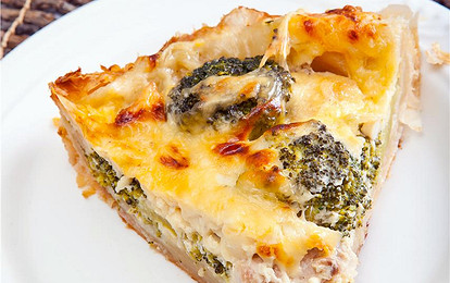 Киш с овощами и курицей