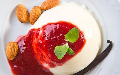 Бланманже с клубникой