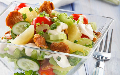 Салат с лисичками