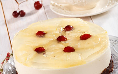 Ананасовый торт с вишнями