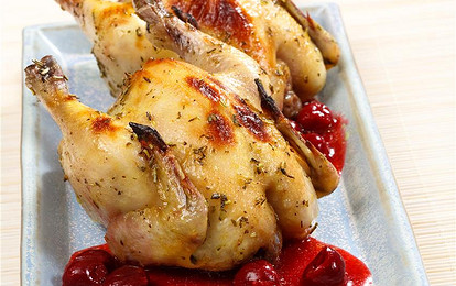 Цыплята с вишнями