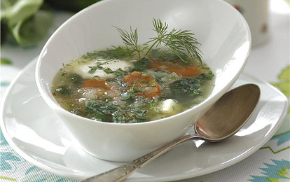 Весенний суп со шпинатом