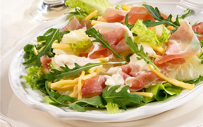 Салат из ананасов