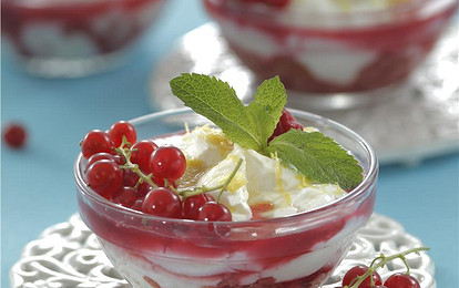 Ягодный десерт