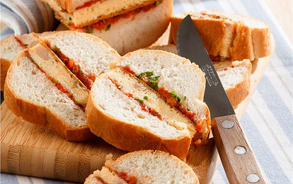 Багет с омлетом