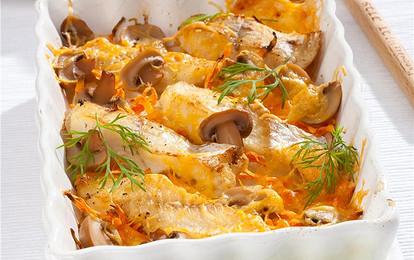 Судак, запеченный с грибами