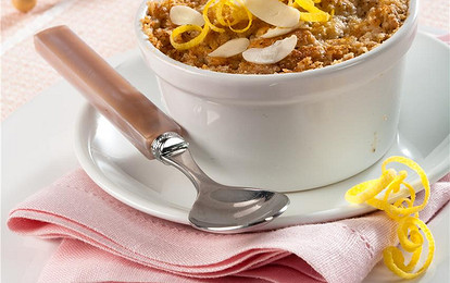 Десерт с орехами и абрикосами