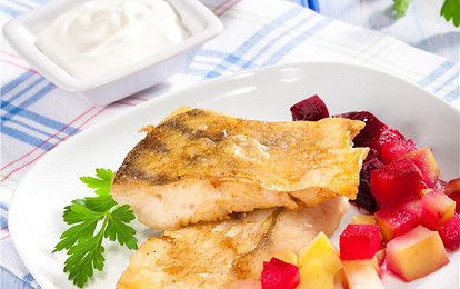 Жареный судак со сложным гарниром