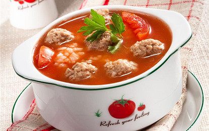 Томатный суп с фрикадельками