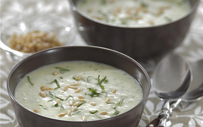 Картофельный суп с орешками