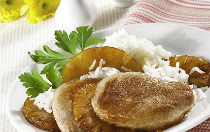 Шницели с ананасами