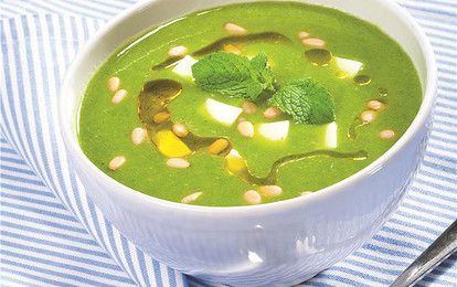 Суп-пюре из горошка с мятой