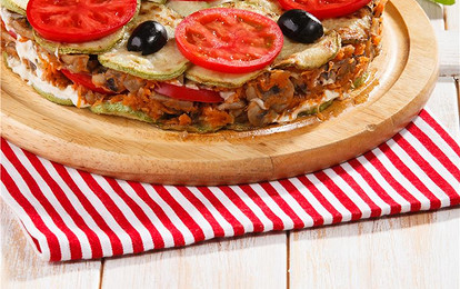 Овощной торт из кабачков и помидоров