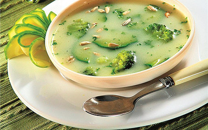 Суп из цукини и брокколи