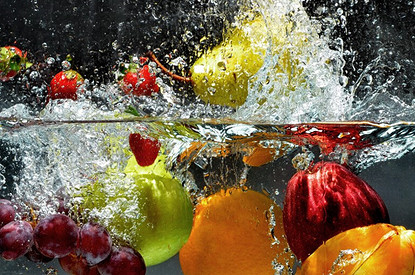 Какие продукты всегда нужно мыть перед едой (а ты этого точно не делаешь)