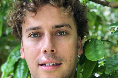 Максим Галкин насмешил своих детей, исполнив «танец победителя» (видео)