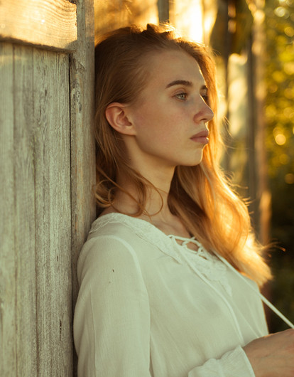 5 неочевидных признаков женщины, которая обречена на одиночество