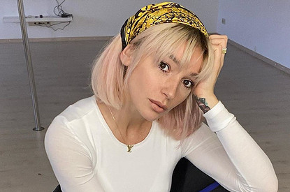 Настя Ивлеева призналась, что строит маме «дом мечты»