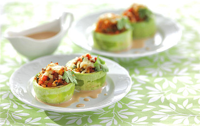 Фаршированные кабачки, запеченные в духовке