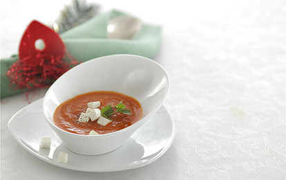 Острый томатный суп с перцем чили