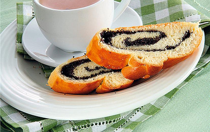 Рулет с маковой начинкой