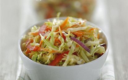 Маринованная капуста со сладким перцем
