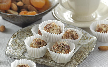 Рисовые шарики с курагой и творогом