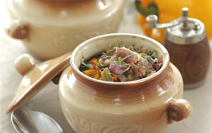 Гювеч из баранины с виноградом