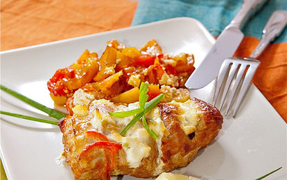 Запеченные ребрышки в сметанном соусе