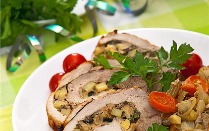 Телятина с грибами и фисташками