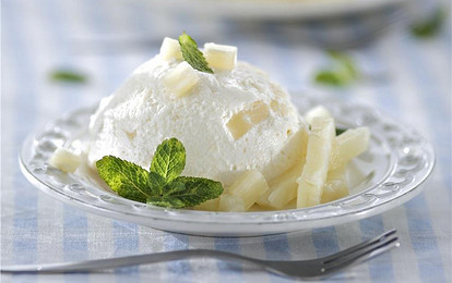 Ананасовый десерт с йогуртом