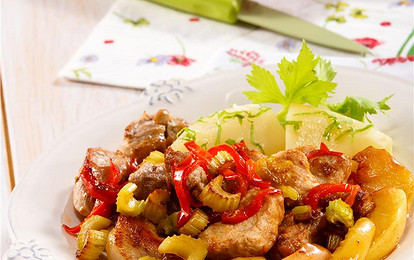 Тушеная свинина