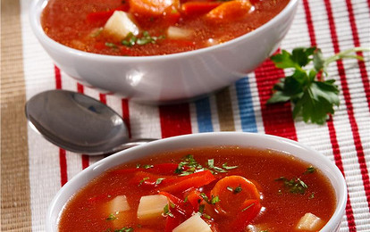 Овощной суп с маринованным сладким перцем