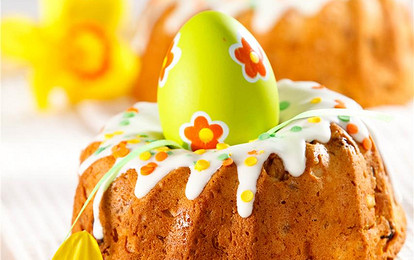 Куличи с орехами и цукатами