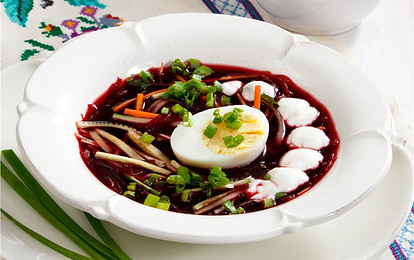 Холодный суп свекольник