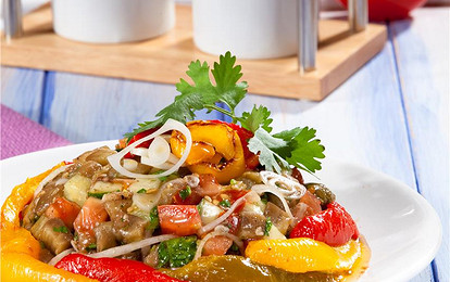 Овощной салат с перцем