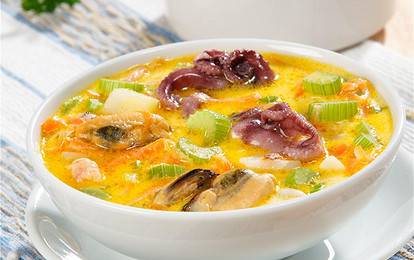 Сырный суп с сухариками