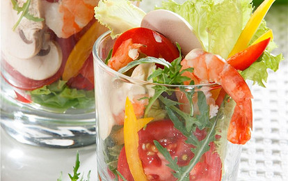 Салат “Парижский” с руколой и креветками