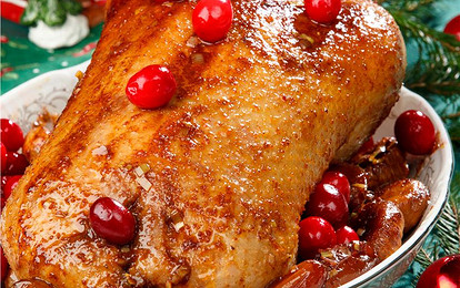 Утка с финиками и инжиром